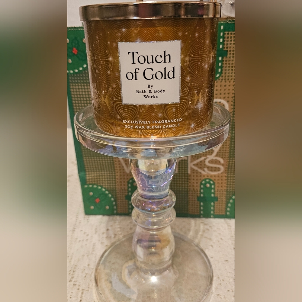 NEW IN THE JAR A TOUCH OF GOLD 3 WICK